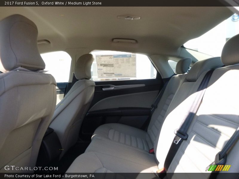 Oxford White / Medium Light Stone 2017 Ford Fusion S