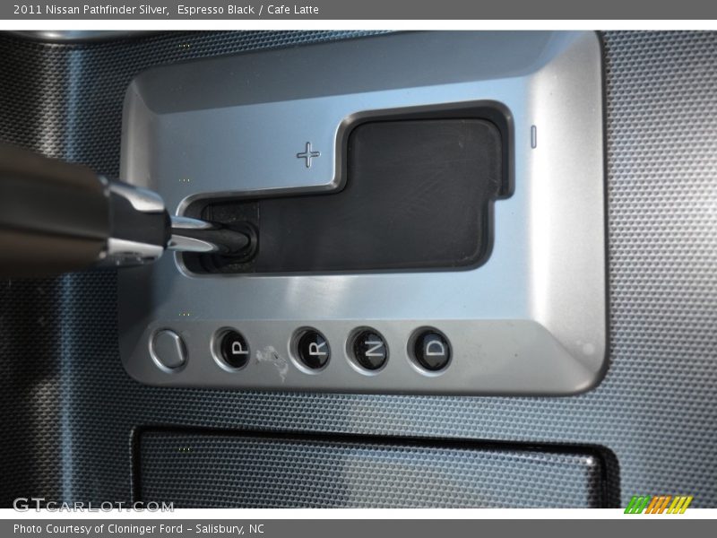 Espresso Black / Cafe Latte 2011 Nissan Pathfinder Silver