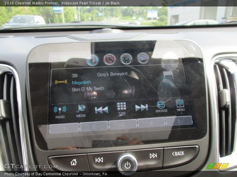 Iridescent Pearl Tricoat / Jet Black 2016 Chevrolet Malibu Premier
