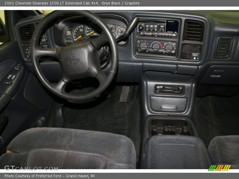 Onyx Black / Graphite 2001 Chevrolet Silverado 1500 LT Extended Cab 4x4