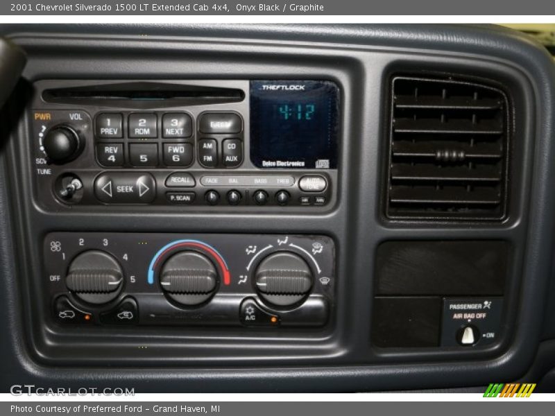 Onyx Black / Graphite 2001 Chevrolet Silverado 1500 LT Extended Cab 4x4