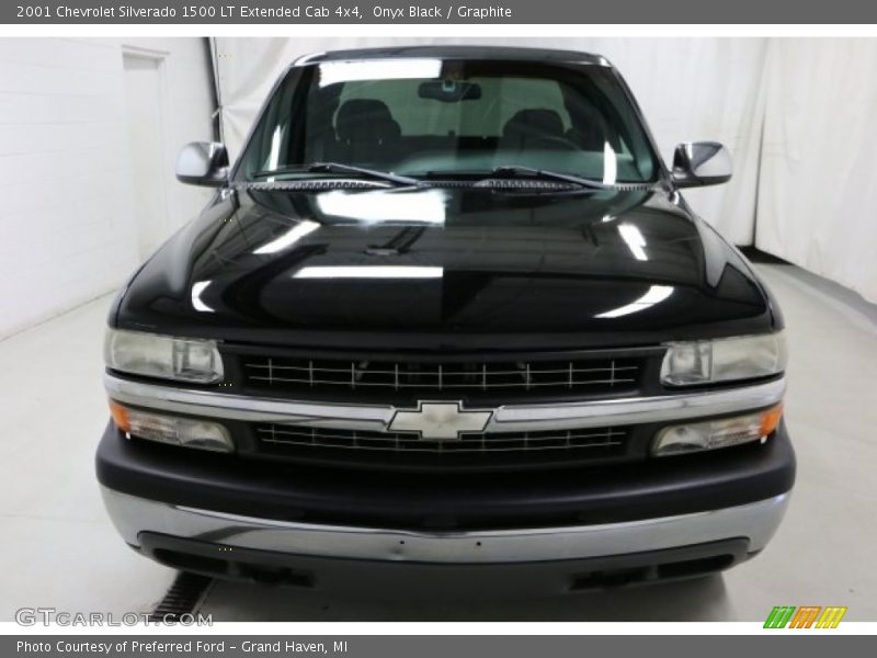 Onyx Black / Graphite 2001 Chevrolet Silverado 1500 LT Extended Cab 4x4