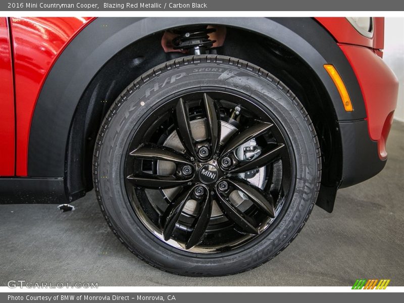 Blazing Red Metallic / Carbon Black 2016 Mini Countryman Cooper