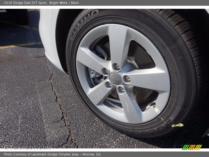 Bright White / Black 2016 Dodge Dart SXT Sport