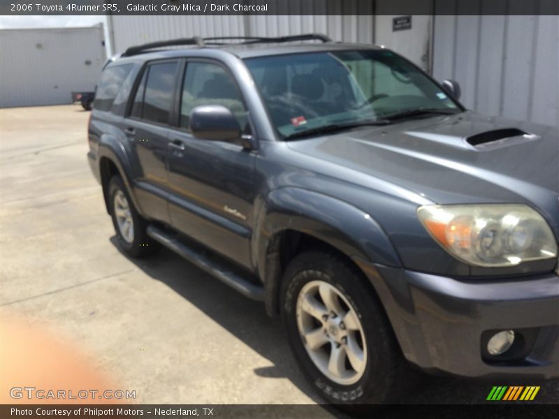 Galactic Gray Mica / Dark Charcoal 2006 Toyota 4Runner SR5