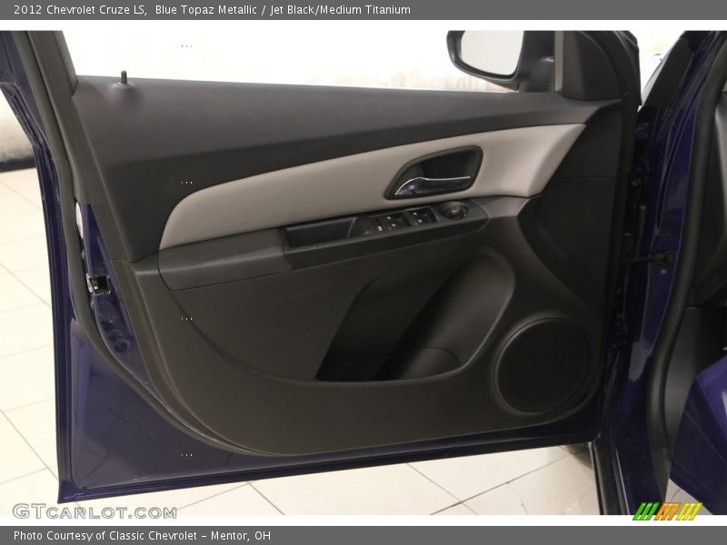 Blue Topaz Metallic / Jet Black/Medium Titanium 2012 Chevrolet Cruze LS