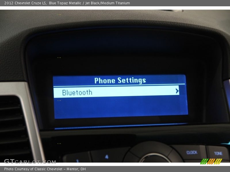 Blue Topaz Metallic / Jet Black/Medium Titanium 2012 Chevrolet Cruze LS