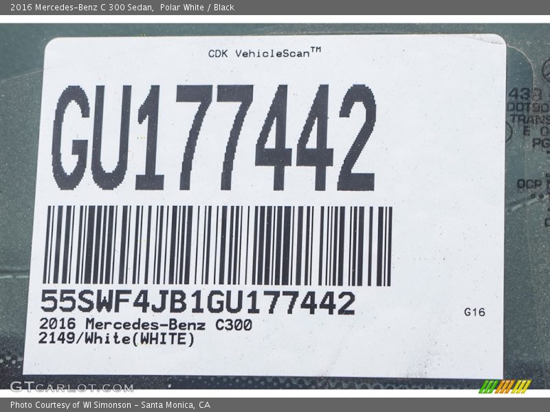 Polar White / Black 2016 Mercedes-Benz C 300 Sedan