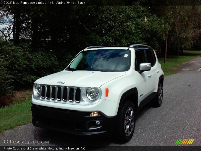 Alpine White / Black 2016 Jeep Renegade Limited 4x4