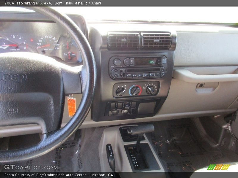 Light Khaki Metallic / Khaki 2004 Jeep Wrangler X 4x4