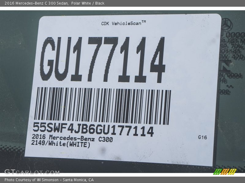Polar White / Black 2016 Mercedes-Benz C 300 Sedan