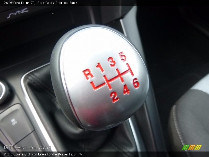 Race Red / Charcoal Black 2016 Ford Focus ST