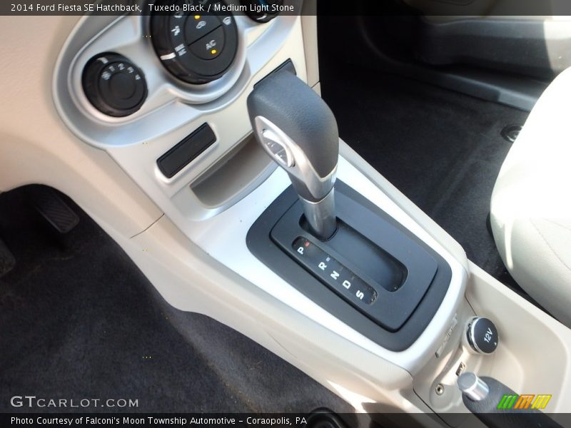 Tuxedo Black / Medium Light Stone 2014 Ford Fiesta SE Hatchback