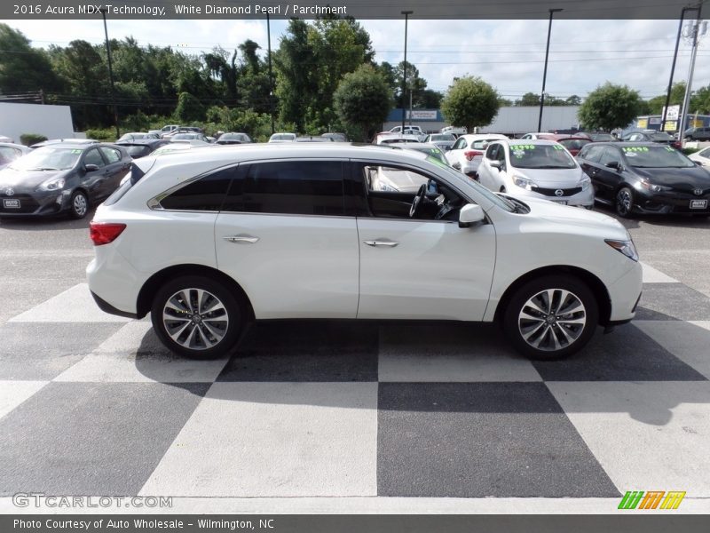 White Diamond Pearl / Parchment 2016 Acura MDX Technology