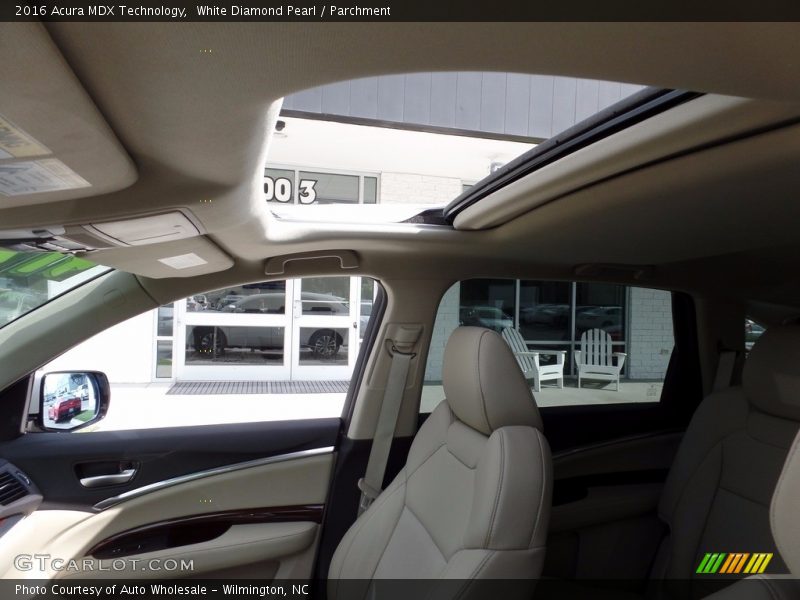 White Diamond Pearl / Parchment 2016 Acura MDX Technology