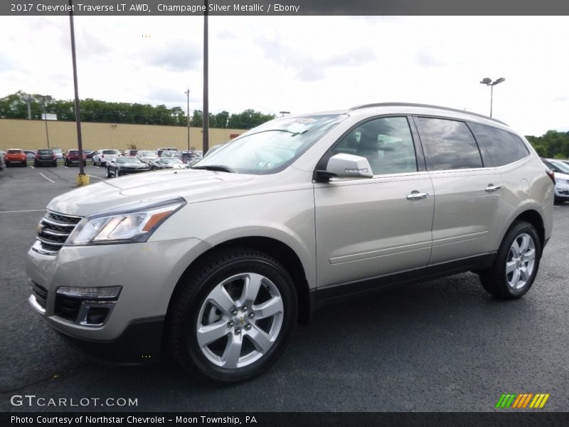 Champagne Silver Metallic / Ebony 2017 Chevrolet Traverse LT AWD