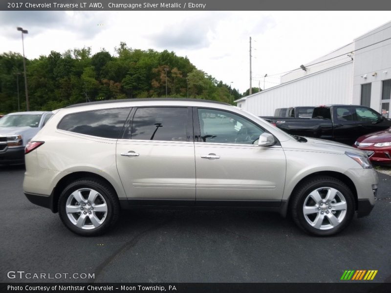 Champagne Silver Metallic / Ebony 2017 Chevrolet Traverse LT AWD