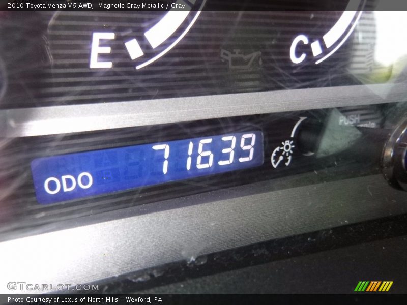 Magnetic Gray Metallic / Gray 2010 Toyota Venza V6 AWD
