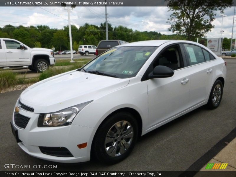 Summit White / Jet Black/Medium Titanium 2011 Chevrolet Cruze LS