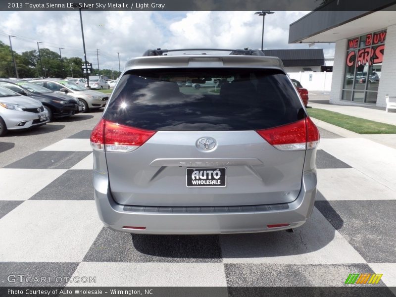 Silver Sky Metallic / Light Gray 2013 Toyota Sienna LE