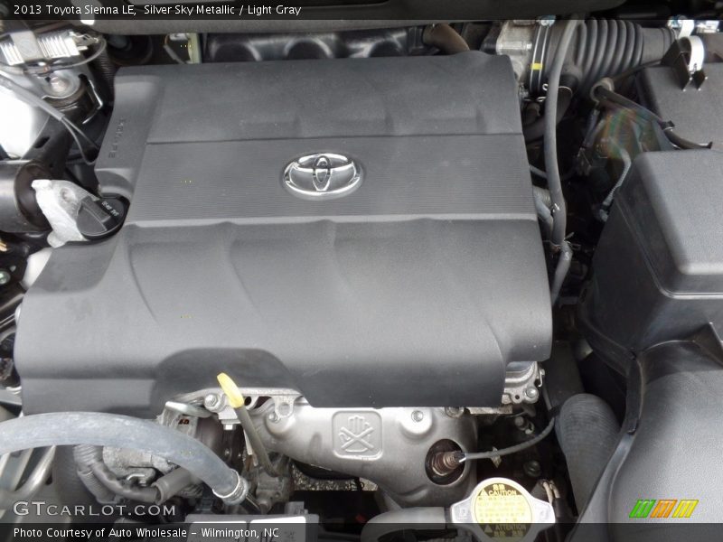 Silver Sky Metallic / Light Gray 2013 Toyota Sienna LE