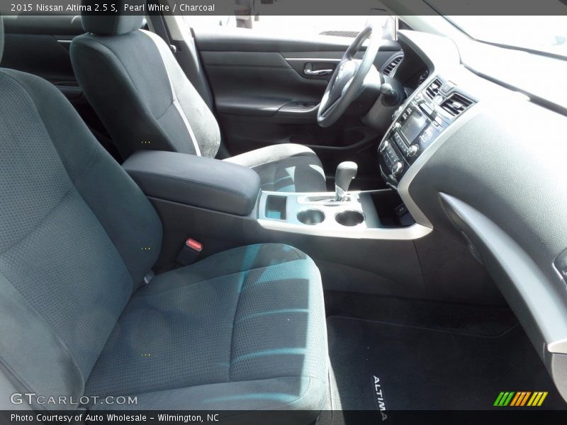Pearl White / Charcoal 2015 Nissan Altima 2.5 S