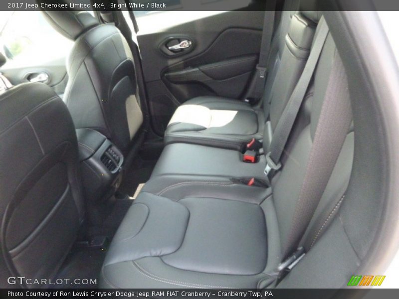 Bright White / Black 2017 Jeep Cherokee Limited 4x4