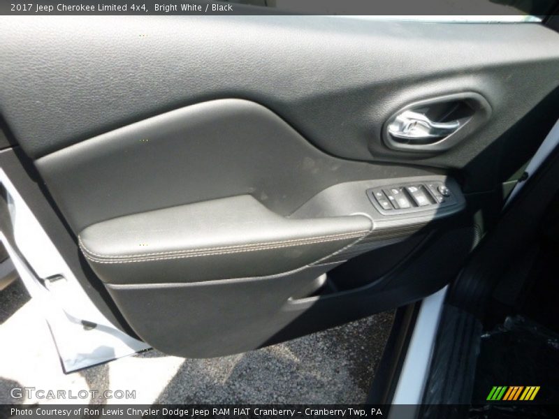 Bright White / Black 2017 Jeep Cherokee Limited 4x4
