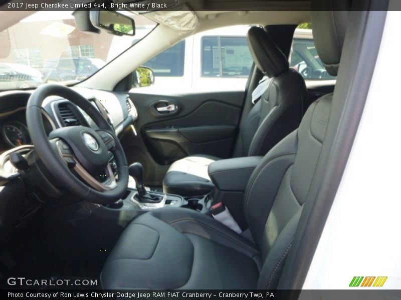 Bright White / Black 2017 Jeep Cherokee Limited 4x4