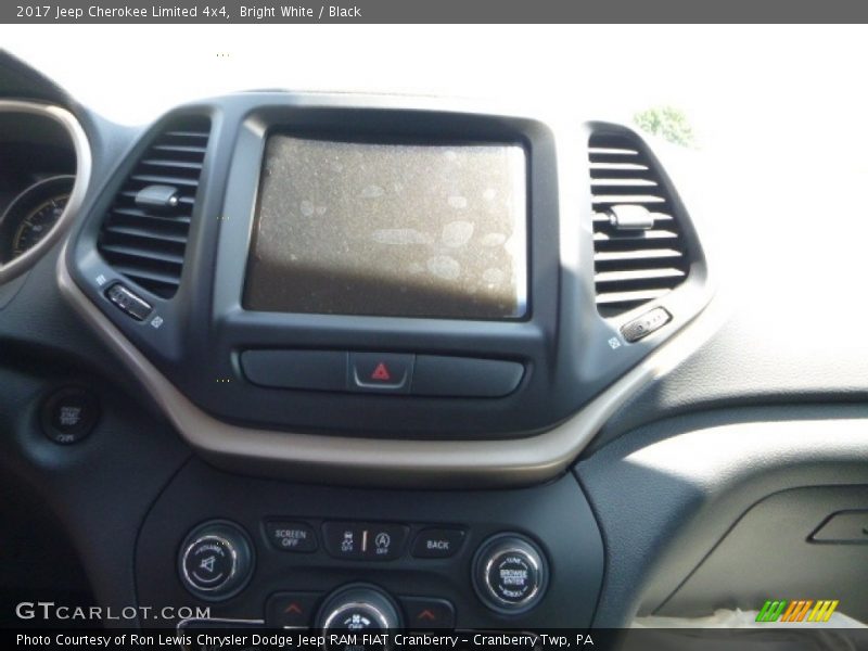 Bright White / Black 2017 Jeep Cherokee Limited 4x4
