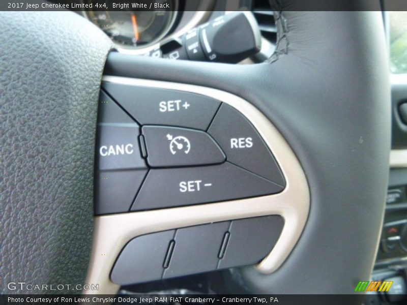 Bright White / Black 2017 Jeep Cherokee Limited 4x4