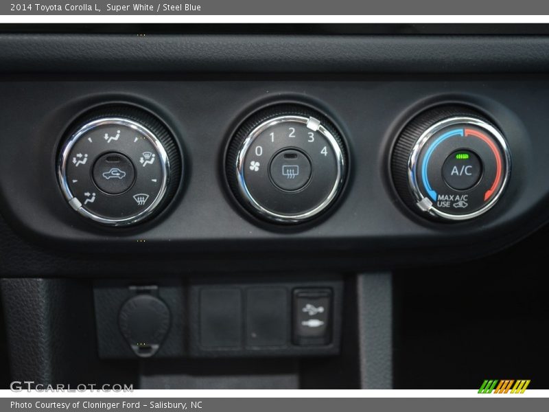 Super White / Steel Blue 2014 Toyota Corolla L