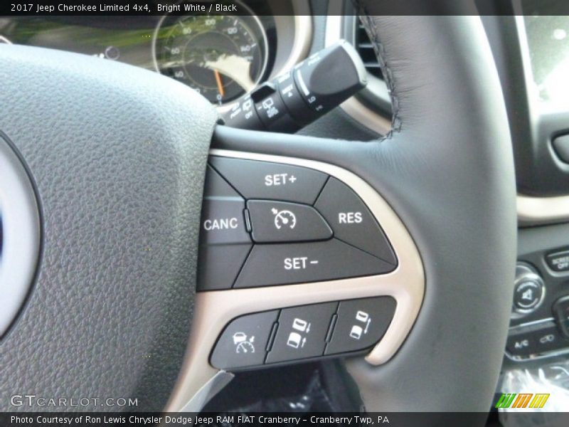 Bright White / Black 2017 Jeep Cherokee Limited 4x4
