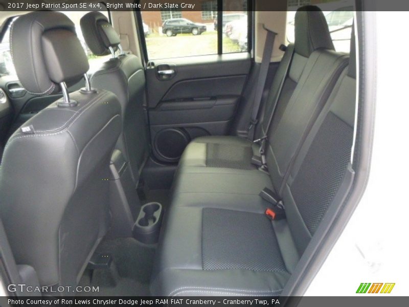 Bright White / Dark Slate Gray 2017 Jeep Patriot Sport SE 4x4