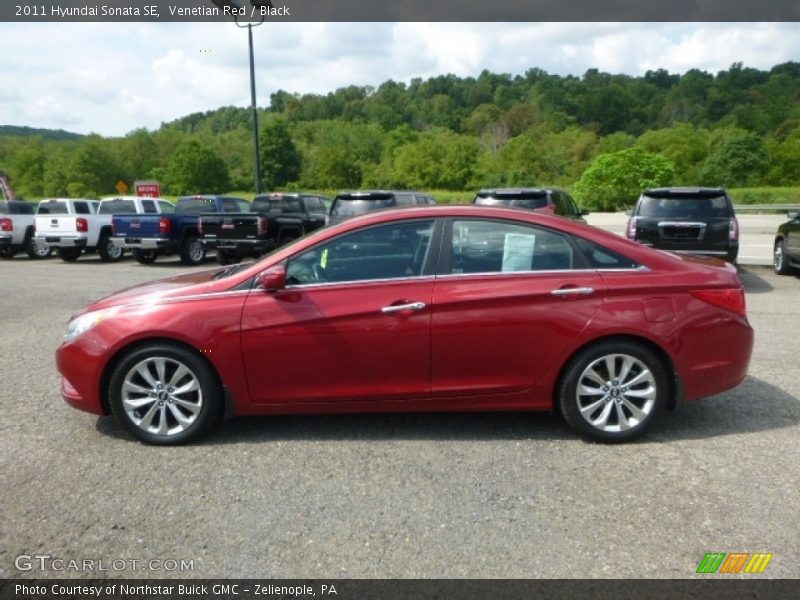 Venetian Red / Black 2011 Hyundai Sonata SE
