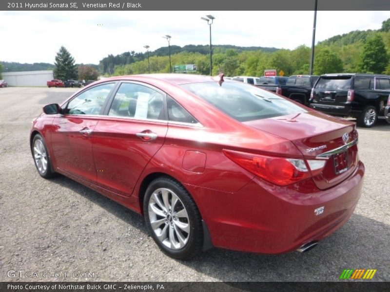 Venetian Red / Black 2011 Hyundai Sonata SE