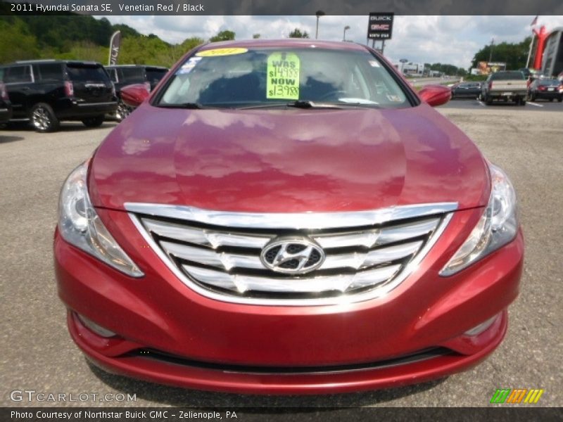 Venetian Red / Black 2011 Hyundai Sonata SE