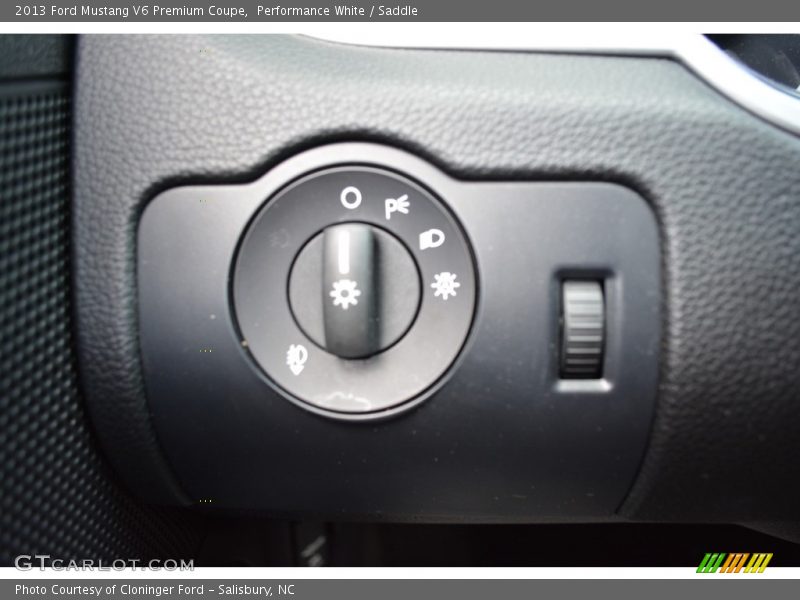 Performance White / Saddle 2013 Ford Mustang V6 Premium Coupe
