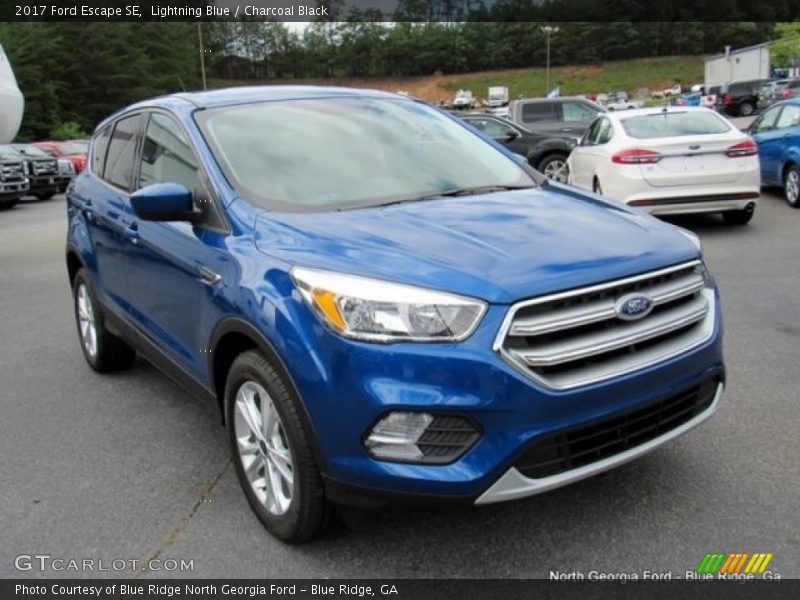 Lightning Blue / Charcoal Black 2017 Ford Escape SE