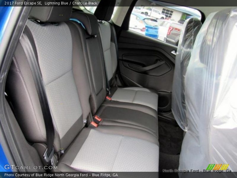 Lightning Blue / Charcoal Black 2017 Ford Escape SE
