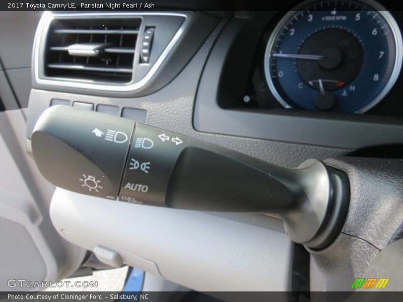 Parisian Night Pearl / Ash 2017 Toyota Camry LE