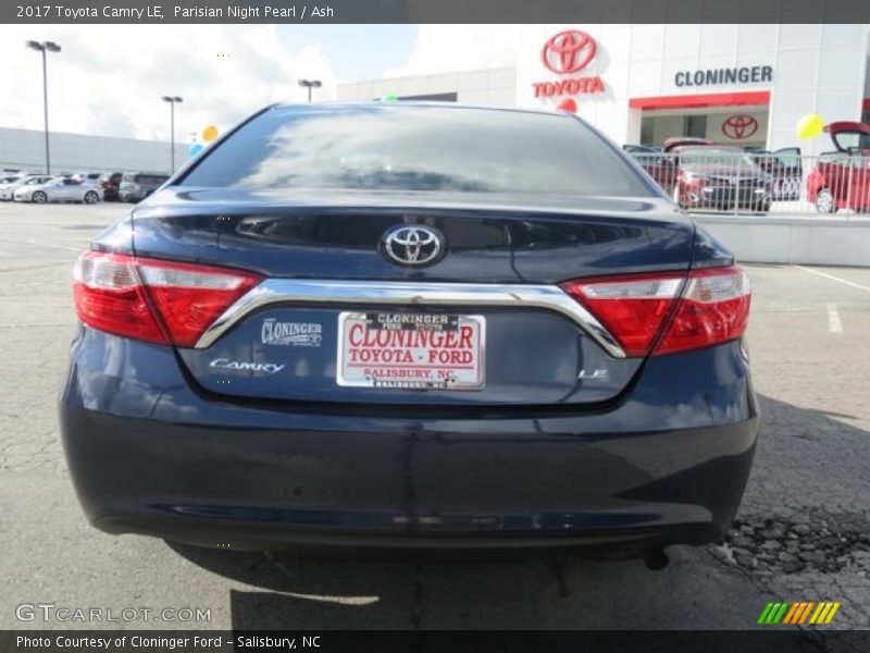 Parisian Night Pearl / Ash 2017 Toyota Camry LE