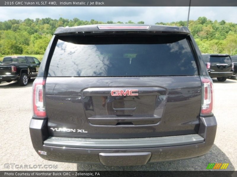 Iridium Metallic / Jet Black 2016 GMC Yukon XL SLT 4WD