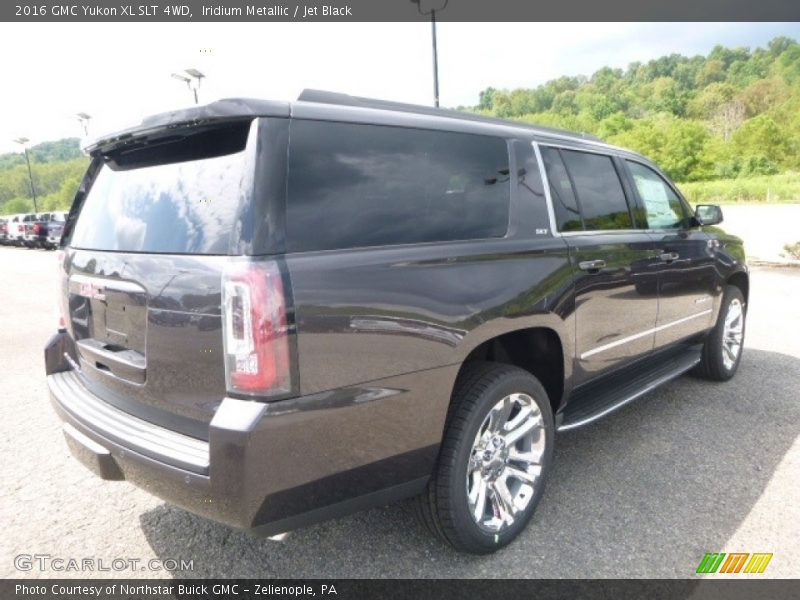 Iridium Metallic / Jet Black 2016 GMC Yukon XL SLT 4WD