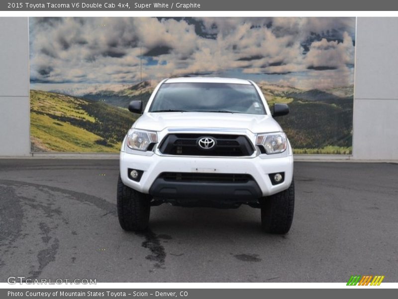 Super White / Graphite 2015 Toyota Tacoma V6 Double Cab 4x4