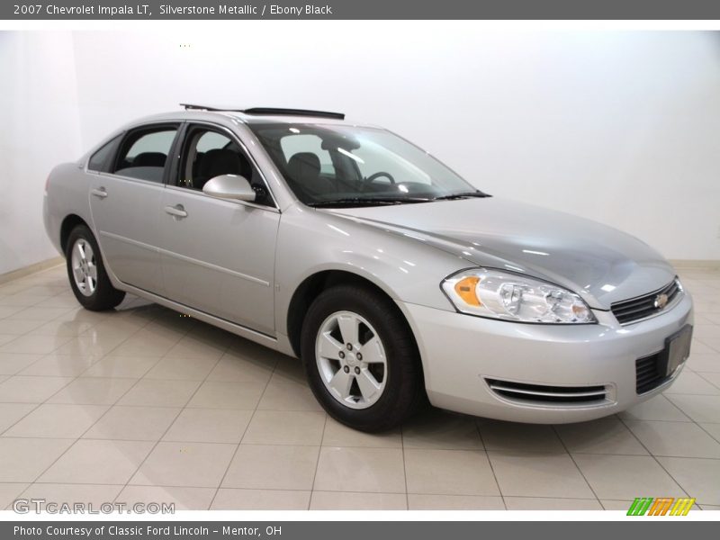 Front 3/4 View of 2007 Impala LT