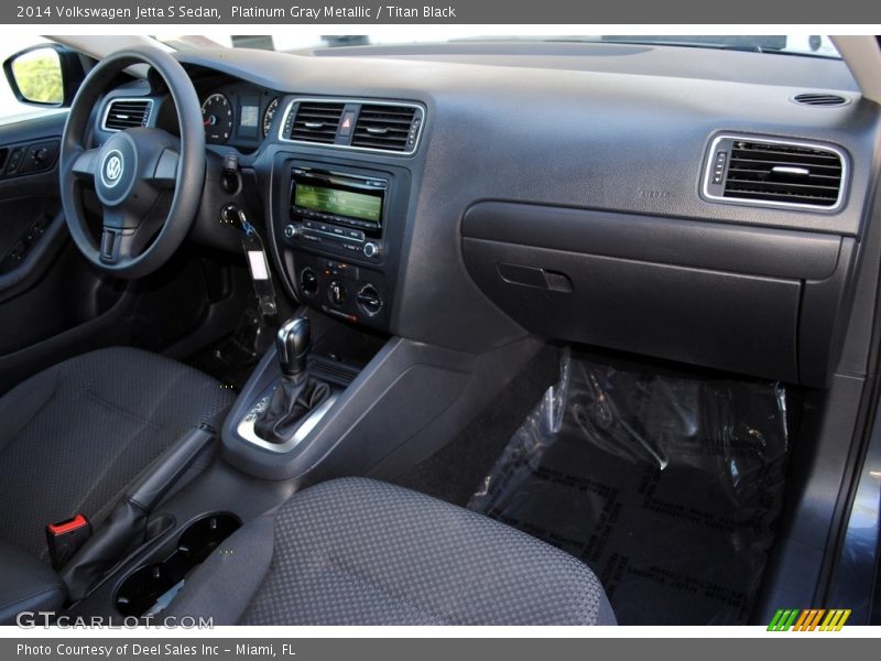 Platinum Gray Metallic / Titan Black 2014 Volkswagen Jetta S Sedan