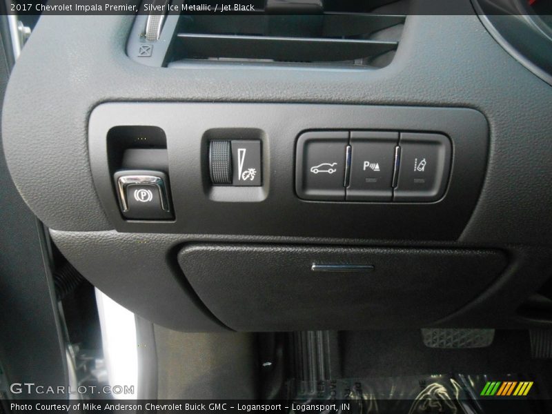 Silver Ice Metallic / Jet Black 2017 Chevrolet Impala Premier