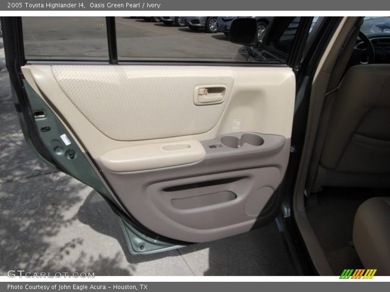 Oasis Green Pearl / Ivory 2005 Toyota Highlander I4