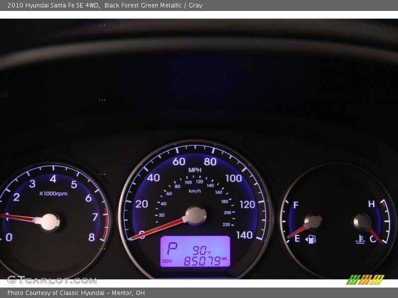 Black Forest Green Metallic / Gray 2010 Hyundai Santa Fe SE 4WD